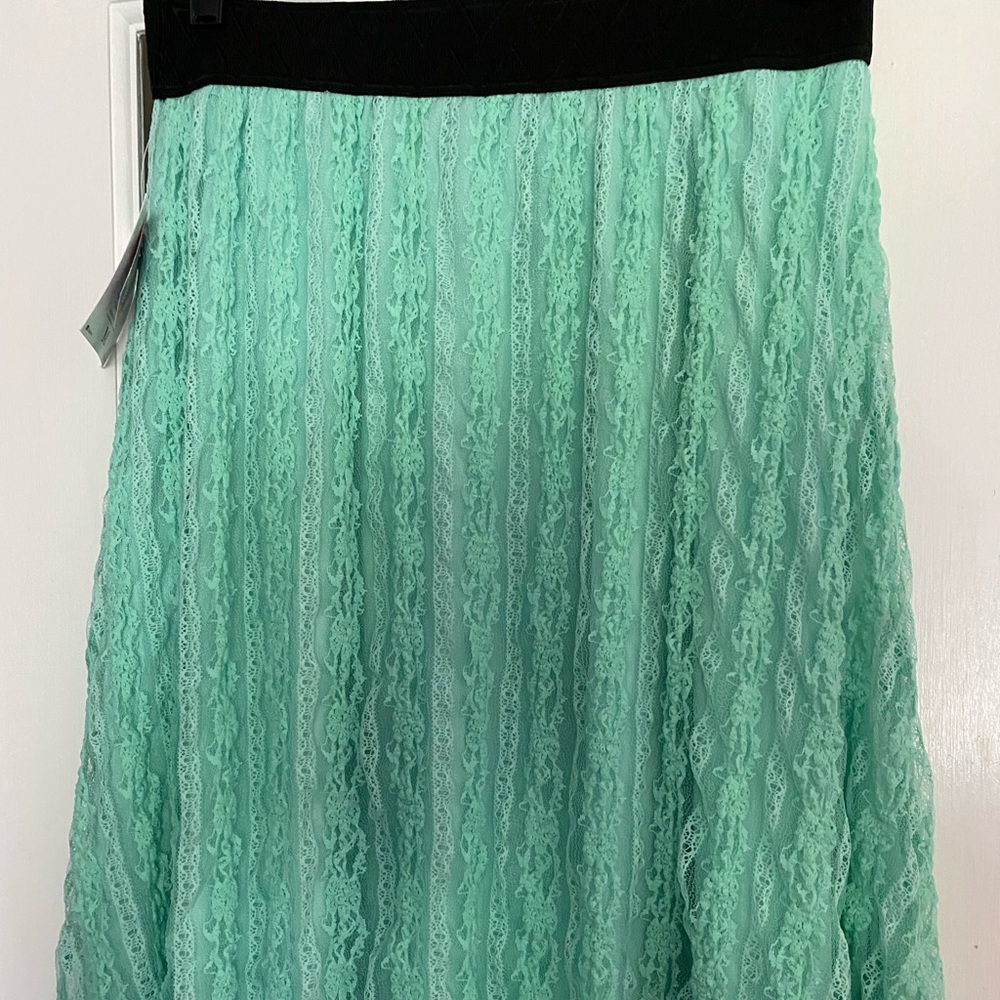 LuLaRoe Lola Skirt
